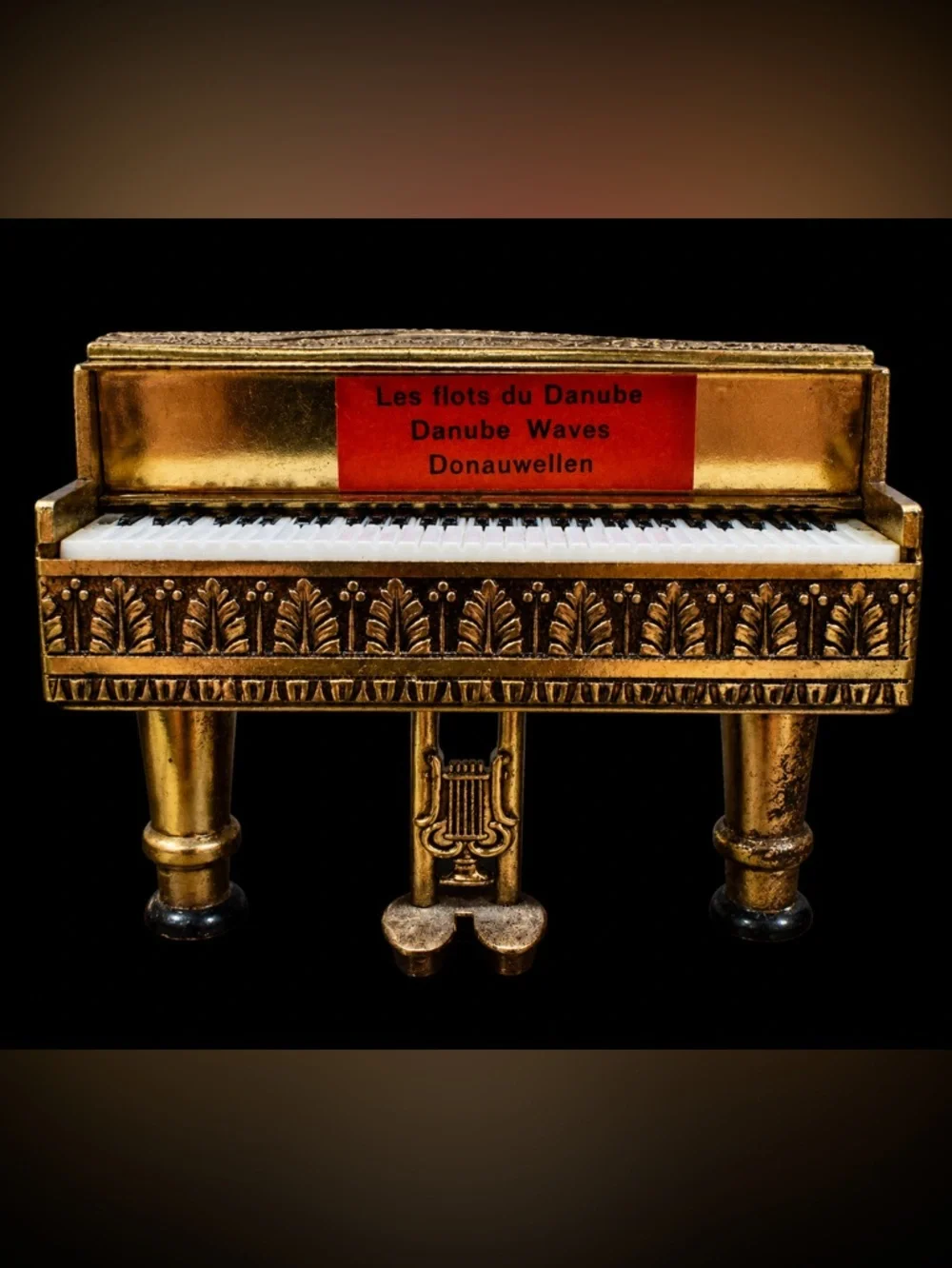 Vintage Grand Piano Musical Box – “Danube Waves”